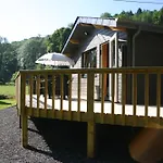 Le Chaleureux De 3 *